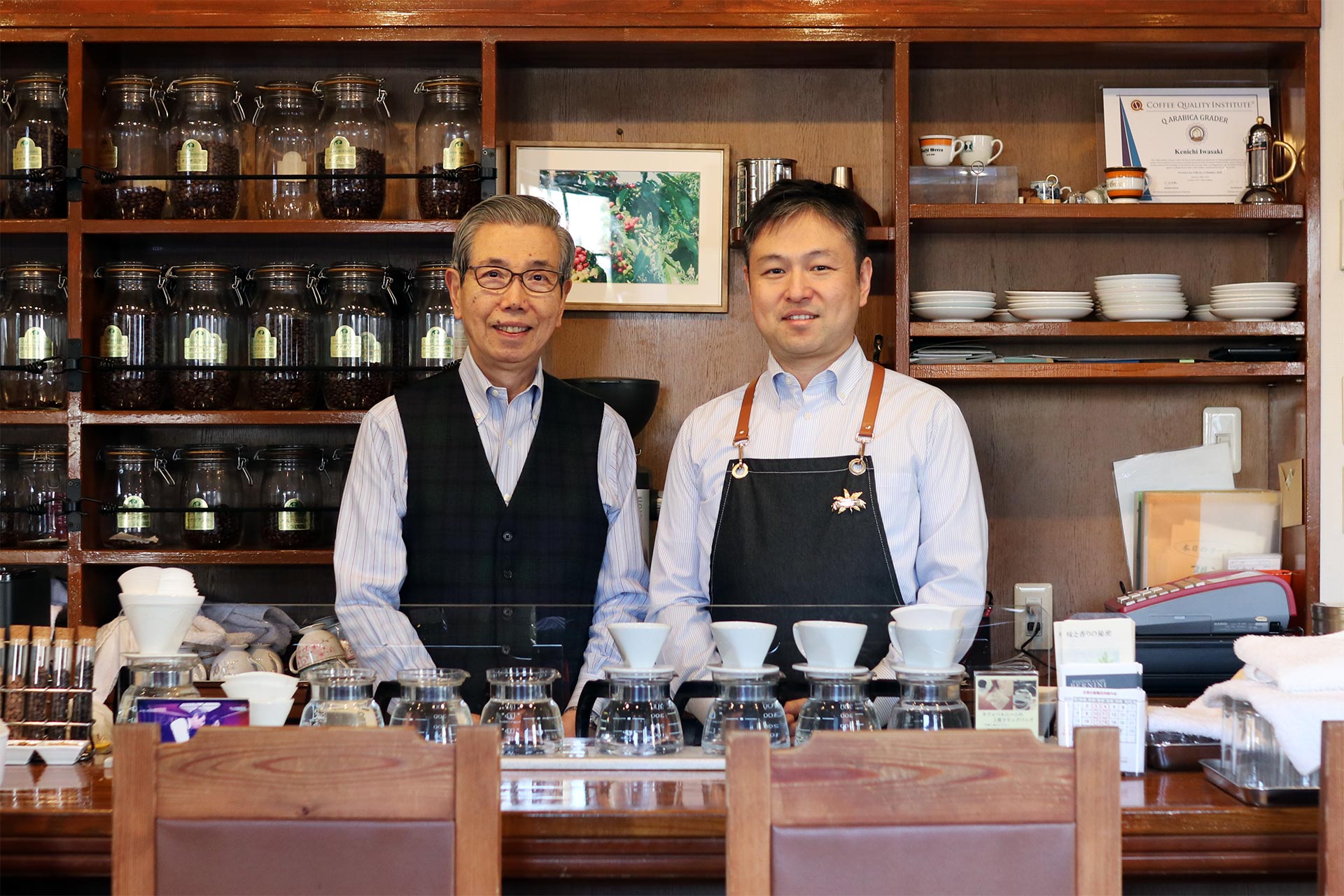 自家焙煎珈琲屋カフェベルニーニ 店主