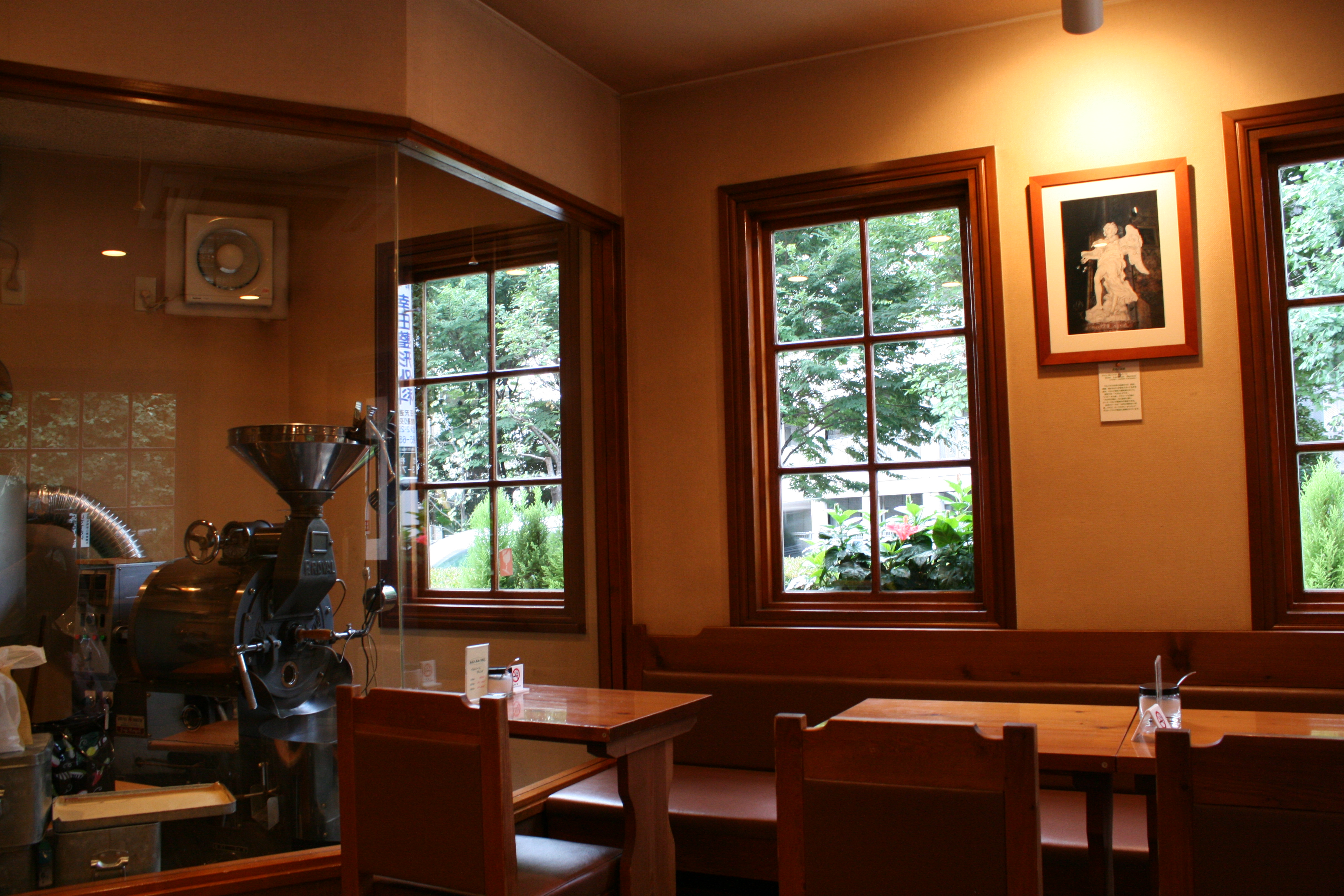 カフェベルニーニ店内